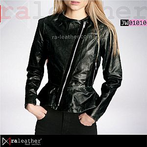 Jaket Kulit Wanita