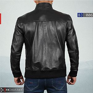 Jaket Kulit Bomber Pria BJ006 – Gaya Maskulin Klasik dan Modern 